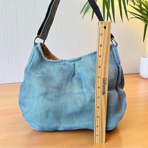 SMATERIA Blue Slouchy Recycled Mesh Shoulder Bag – Eco-Friendly Upcycled Style - Picture 9 of 13